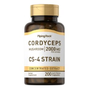 Flacone marrone di integratore Cordyceps CS-4 Piping Rock da 2000 mg per porzione, estratto concentrato con 200 capsule a rilascio rapido e tappo dorato.