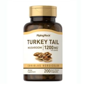 Flacone di integratore PipingRock Turkey Tail Mushroom 1200 mg (Coriolus Versicolor), 200 capsule a rilascio rapido per supporto sistema immunitario.