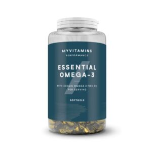 Barattolo trasparente di integratore Essential Omega-3 MyVitamins Performance con etichetta blu, contenente softgel di olio di pesce ricchi di omega 3.