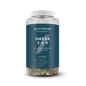 Barattolo trasparente di integratore Omega 3 6 9 MyVitamins Performance con etichetta blu, contenente softgel con acidi grassi essenziali.