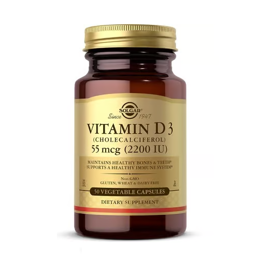 Flacone di integratore Solgar Vitamina D3 2200 IU (55 mcg) con 50 capsule vegetali, supporto per ossa e sistema immunitario.